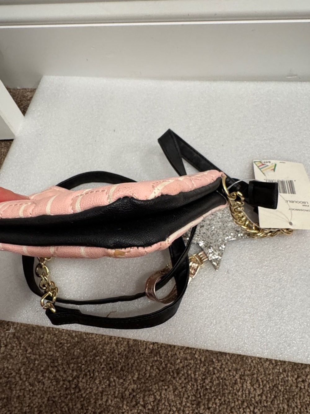 Betsey Johnson luv Betsey quilted heart crossbody bag purse NWT - Picture 4 of 6